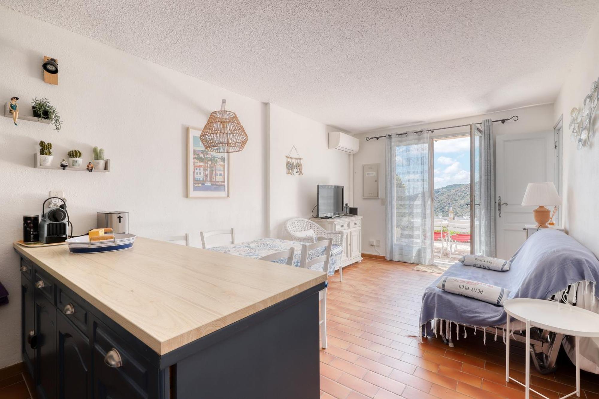 Appartement Vue exceptionnelle à Saint-Clair pour 5 personnes à Le Lavandou Extérieur photo