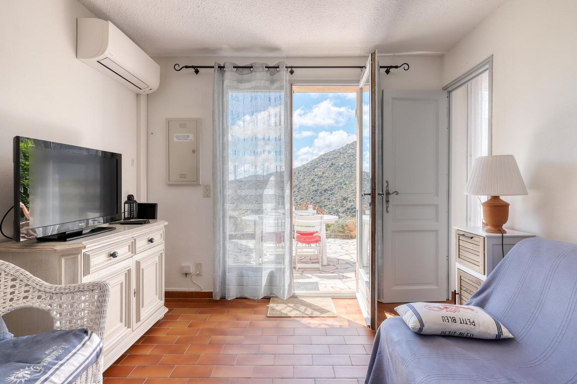 Appartement Vue exceptionnelle à Saint-Clair pour 5 personnes à Le Lavandou Extérieur photo
