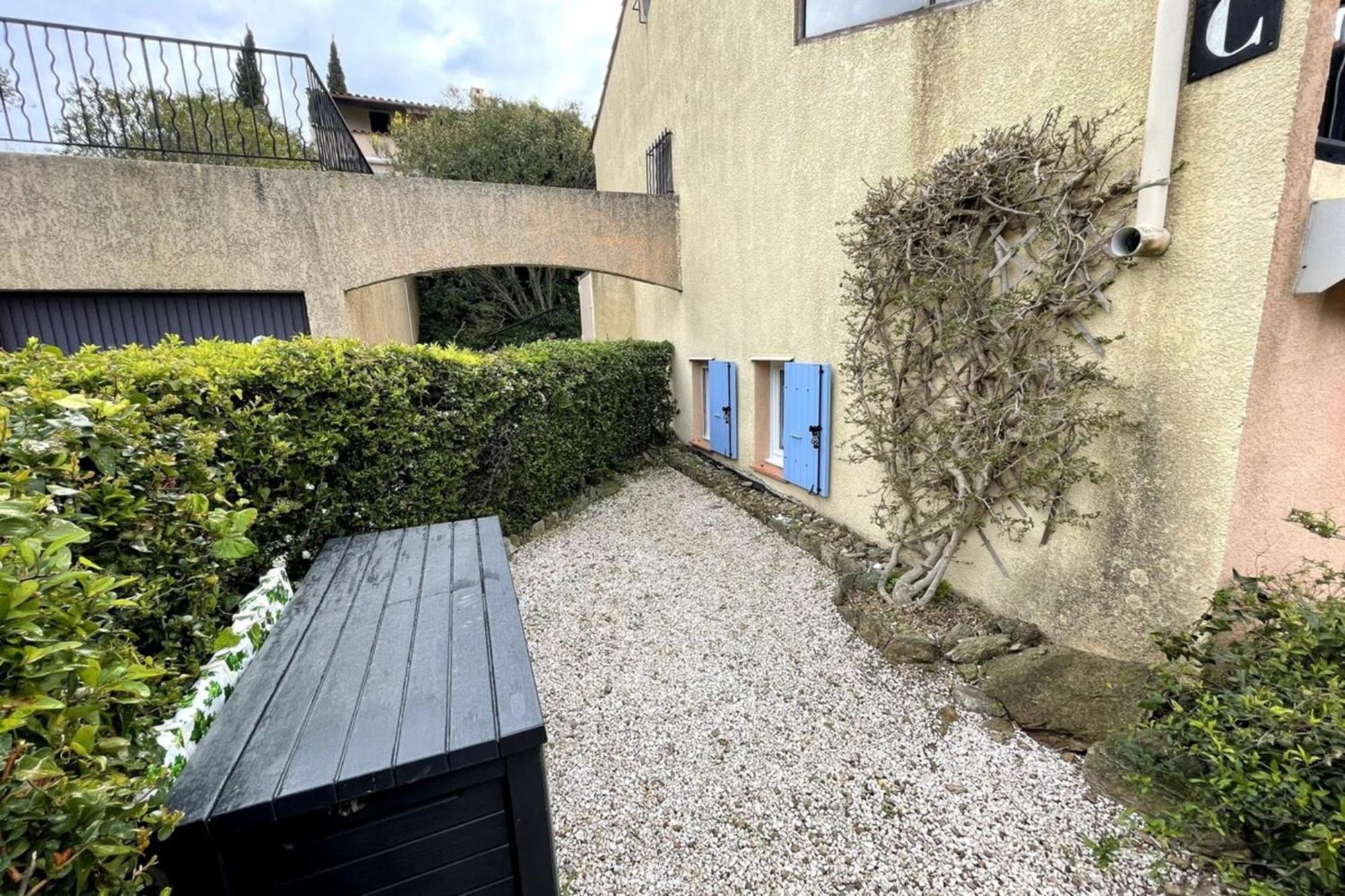 Appartement Vue exceptionnelle à Saint-Clair pour 5 personnes à Le Lavandou Extérieur photo