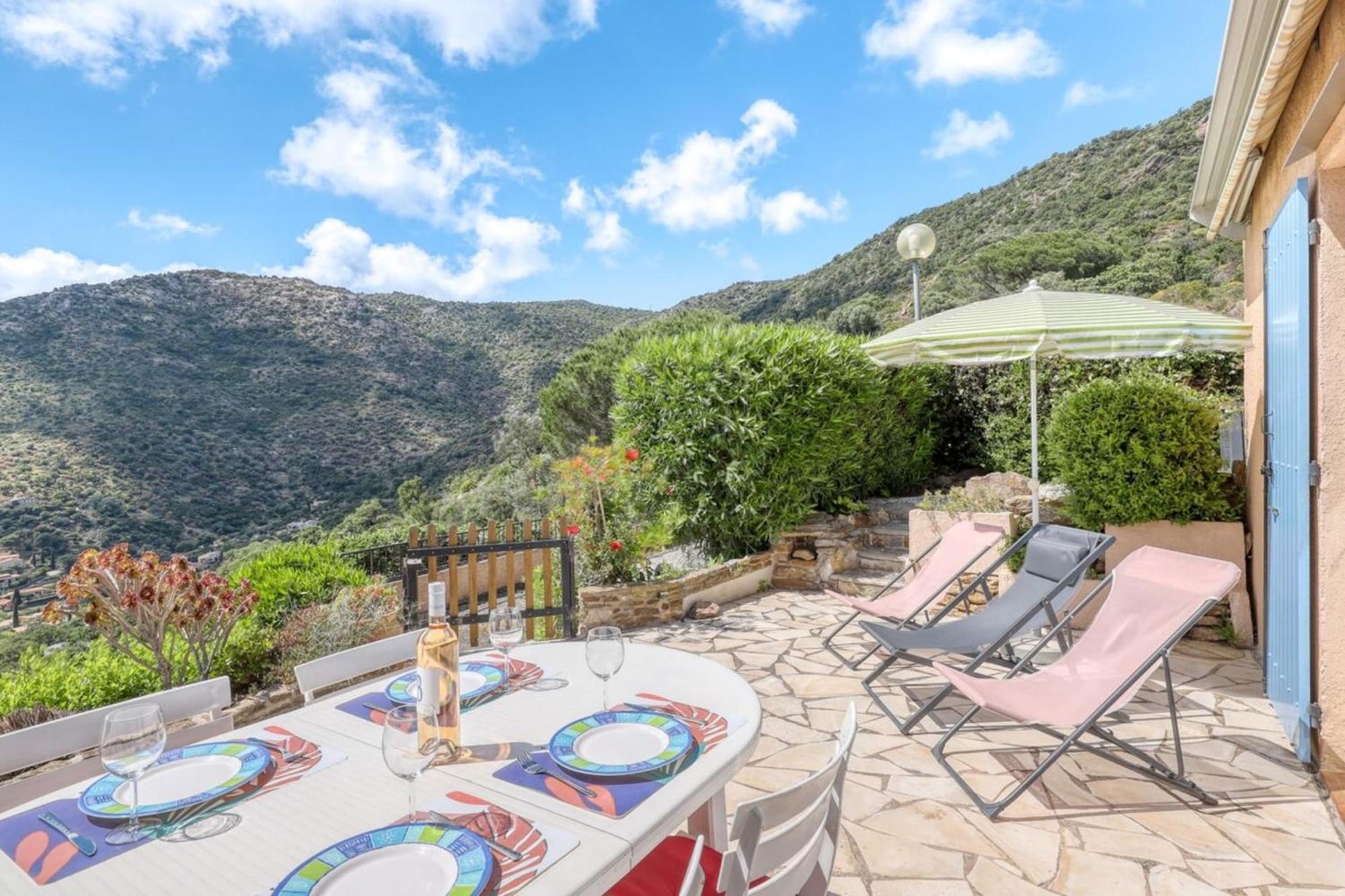 Appartement Vue exceptionnelle à Saint-Clair pour 5 personnes à Le Lavandou Extérieur photo